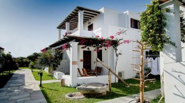 Anemonisia Deluxe Apartments - Molos Skyros